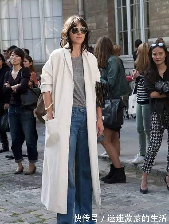 白色 怎么办到的,仅用经典白完胜五颜六色的穿搭!好看的人都爱穿白色!