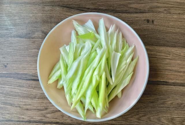 节食减肥|天然的去脂菜,做法简单,价格又便宜,几毛钱就能炒个菜