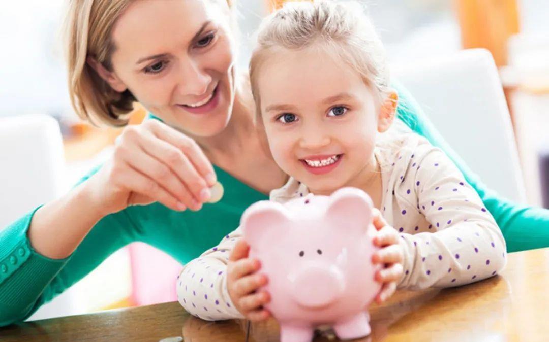 文具盒|当父母说“太贵,不能买”时,对孩子的伤害比我们想象中的还要大