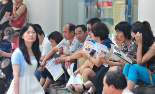 家长|家长担心上大学的孩子,孩子同样也担心着家长,网友:还真有道理