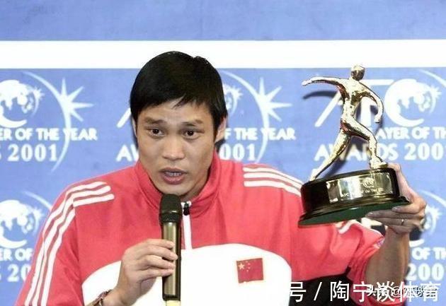 国脚|频繁现身野球场,范志毅这样的男足国脚踢一场野球需要多少钱?