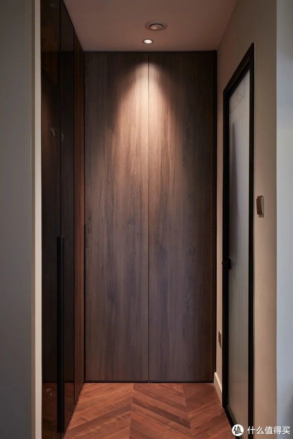 wifi|豪掷百万装修130㎡，客厅竟只用来打王者？