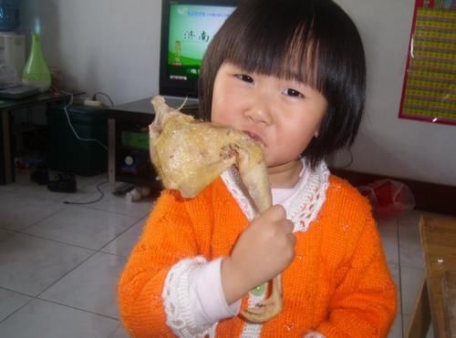 医生|5岁男孩硬被喂成“脾衰竭”,医生家长的这3种好心,是在害娃