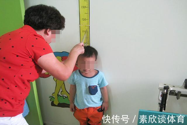 妈妈们|2岁半宝宝身高近1米,妈妈分享长高“秘诀”:给孩子煮粥喝就行