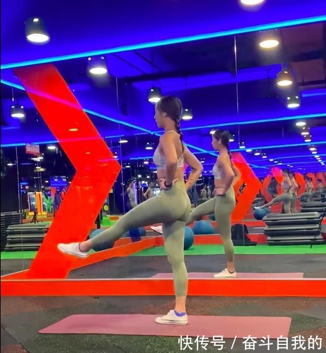 训练|4招臀腿训练，深蹲变化式瘦出大腿缝！瘦掉大腿肥肉！