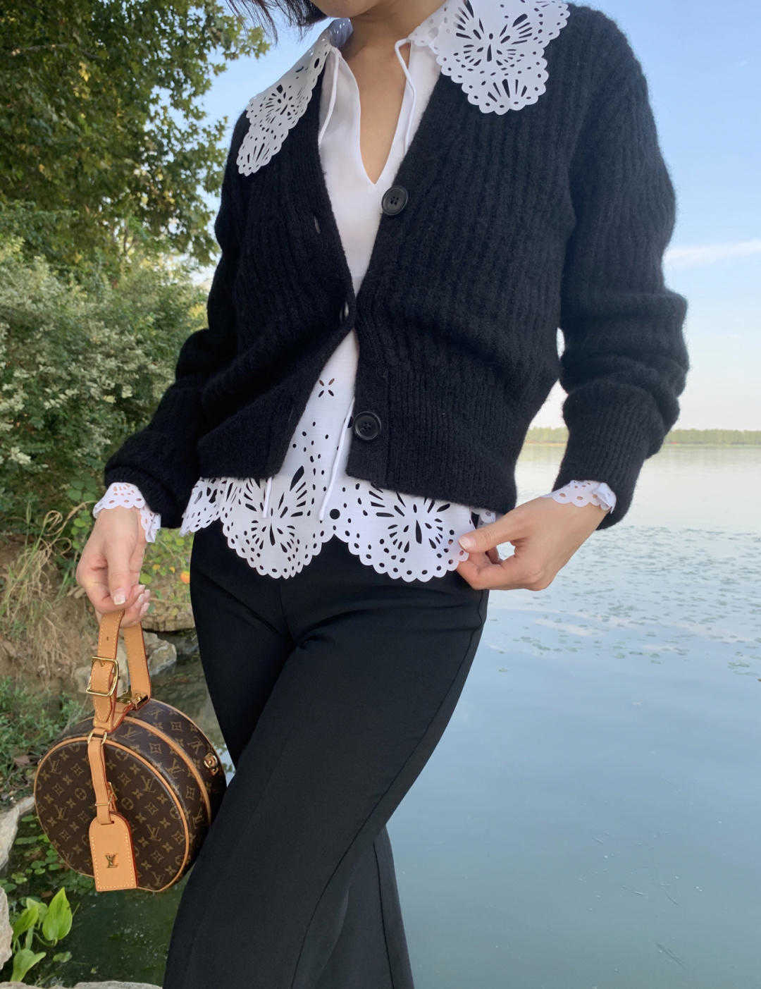 衬衫儿 谁能拒绝娃娃领衣服的魅力呐?用它做内衬,就是赢在起跑线上了