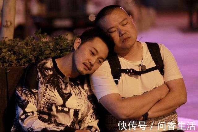 沙溢嘲笑女群演翻車:如果你不懂尊重人,別人分分鐘教你做人