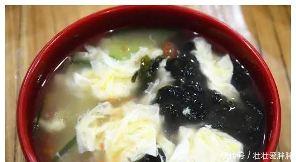 紫菜蛋花汤|做紫菜蛋花汤时，紫菜先放还是后放很多人不懂，难怪煮的汤不鲜！