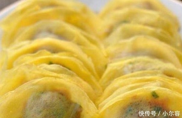 中国人|奶奶包饺子，不用面粉不用面皮，头次见这么漂亮的饺子，真的香！