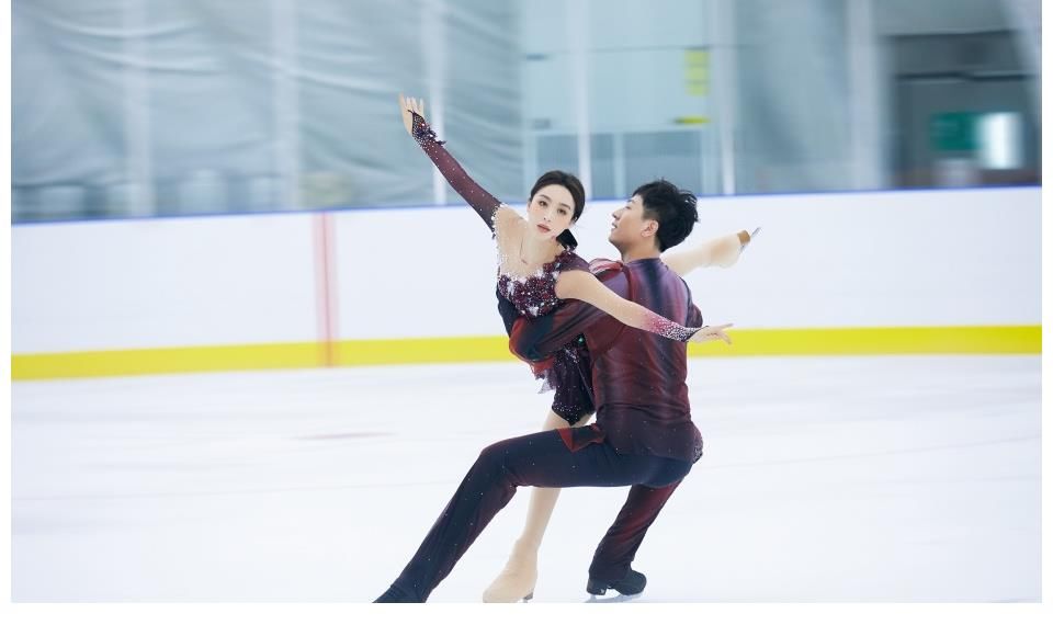 李汶翰|《完美的夏天2》李汶翰于小彤宋威龙峡谷漂流 利路修Twins跳冰舞