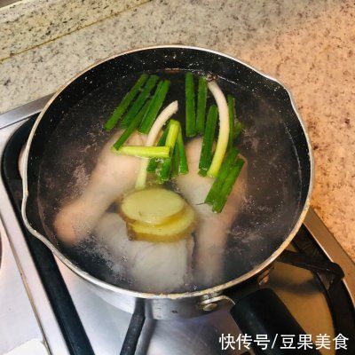 柠檬手撕鸡|在家就能当厨神 | a1702