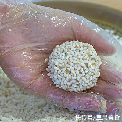 吃一次就上瘾的珍珠莲藕丸子