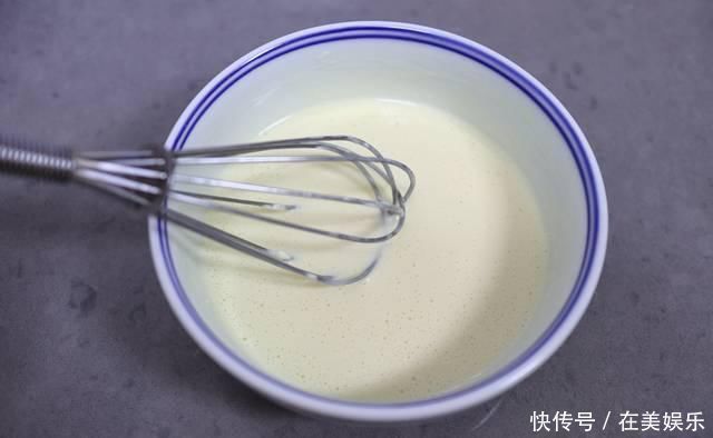 人气焦糖乳酪布丁烧，1杯甜点3个口感，冷藏后的口感赛过冰淇淋