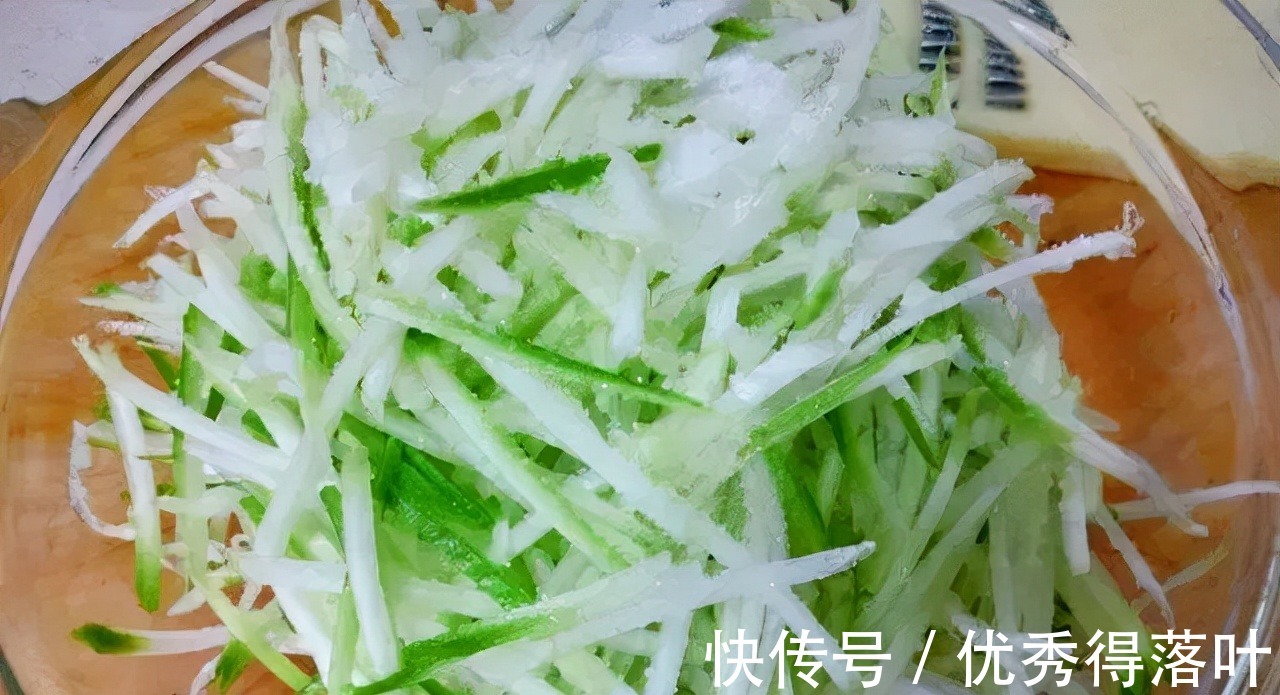 饺子|萝卜馅饺子好吃,调馅是关键,分享一个调馅法!