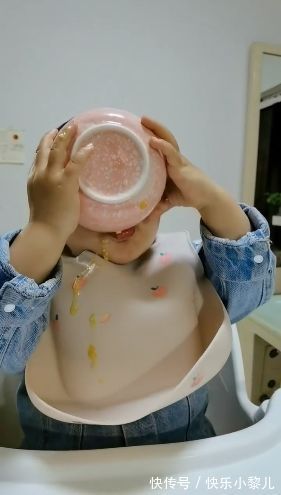 吸管|辅食就是精致三菜一汤?不,小米粥挂面汤,才是娃最常吃的辅食