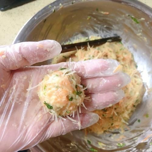 营养又美味的炸素丸子,粉丝与胡萝卜的新吃法,新奇搭配,味道绝美