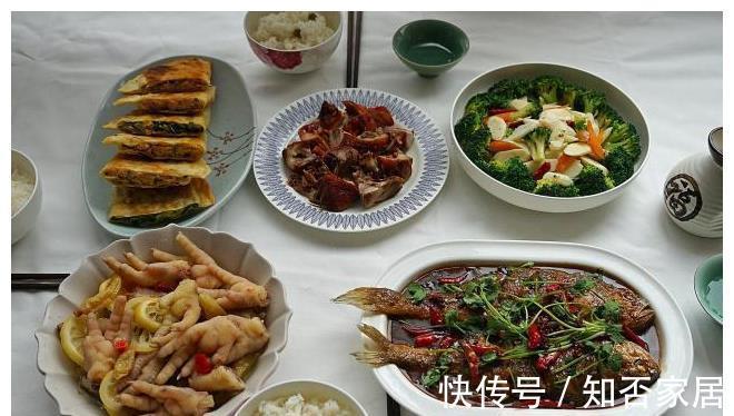 下厨|岳父母来乡下游玩,我特意下厨做一桌菜招待,饭后对我赞赏有加!