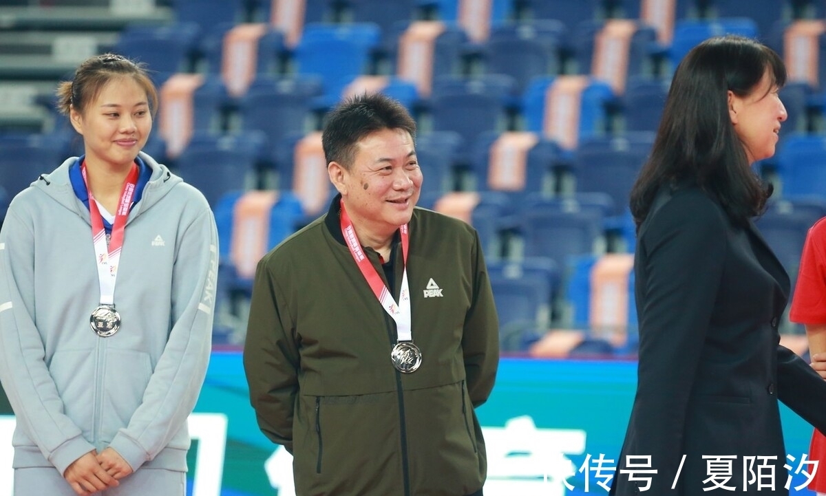 蔡斌|李盈莹如愿以偿,欣赏她的人将出任国家队主帅,当主力的机会来了