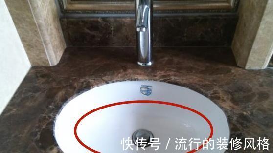 马桶|被坑得肠子悔青！卫生间装修没当心12处细节，3万积蓄全给烧干净