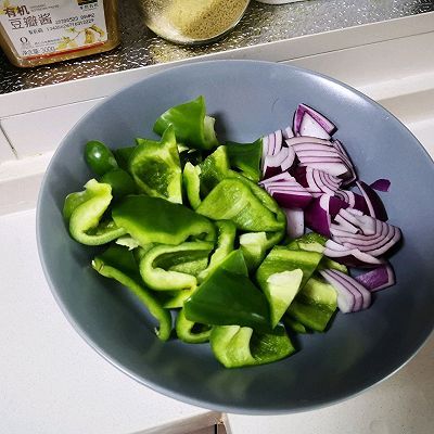 洋葱|青椒爆鲜虾