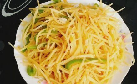 去饭店点菜，做到四点一不点，老板就晓得你是内行人