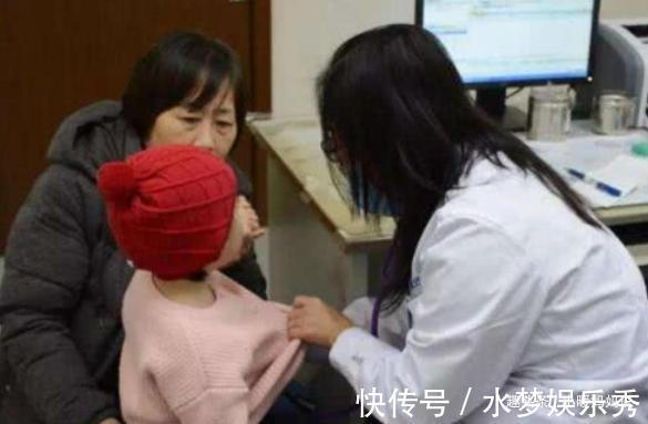 澡盆|3岁孩子洗澡就哭,大夫检查没啥问题,奶奶吞吞吐吐说了实话