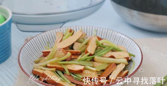 鸡鸭|冬天中老年朋友此菜要多吃,比鸡鸭鱼肉更健康,肠道舒服了!