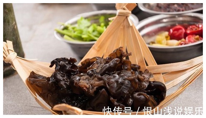 血糖水平|血糖高的人晚餐牢记,“3不要加5吃”,血糖可能会悄悄下降