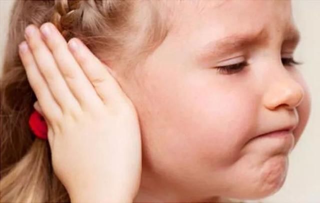 滴管|宝宝吃药难？别逗了 一定是你不会喂！看这些妈妈怎么做的！