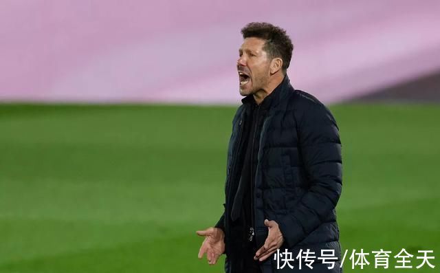 職業(yè)生涯|三大挑戰(zhàn)!2022年C羅遭遇地獄難度，他還能站出來嗎?