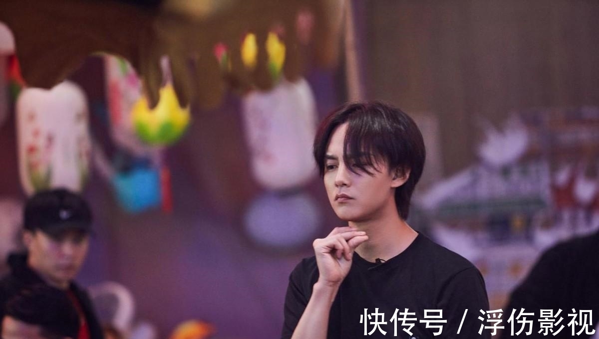 湖南衛(wèi)視再現(xiàn)“王炸”綜藝節(jié)目,看清擬邀嘉賓,觀眾:不淡定了