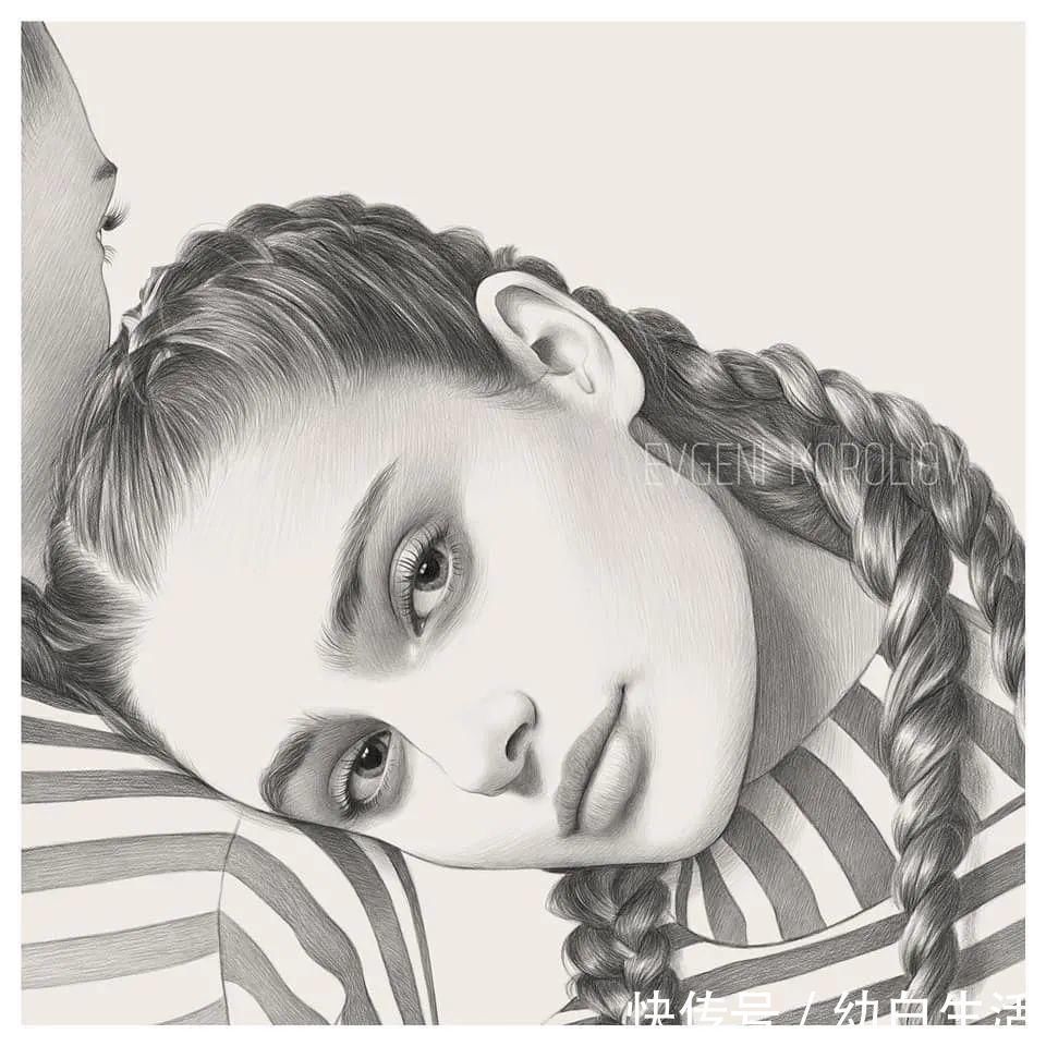 手绘$总被怼素描画得像头盔,瞧她用自动铅笔画,笔笔都是功力,厉害了!
