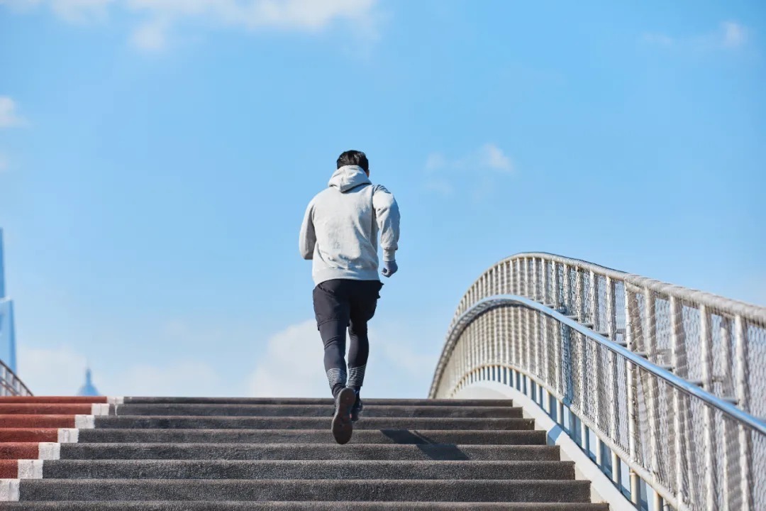 跑步|跑步，是治愈一切的良药