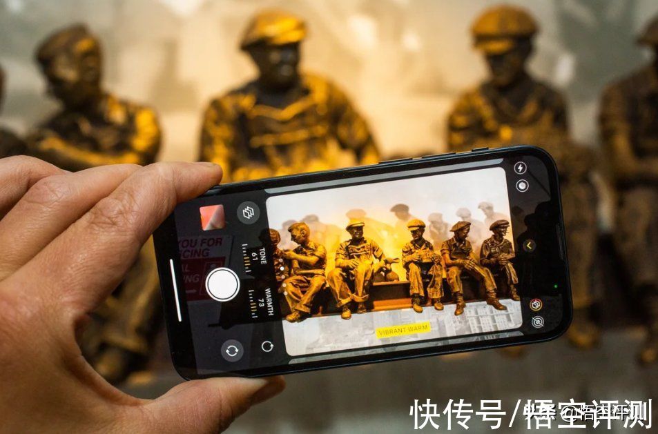 真香机|iPhone 13全系快速评测：这一代的真香机，究竟值得买吗？