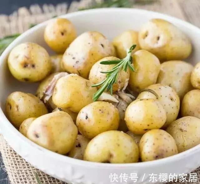 大蒜粉|不用蒸、不用煮,3分钟土豆熟透,好吃到流泪!