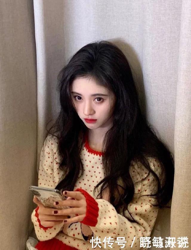 姐妹|发量少就留这3款发型,掉头发都不心疼了呢,秒变发量王者