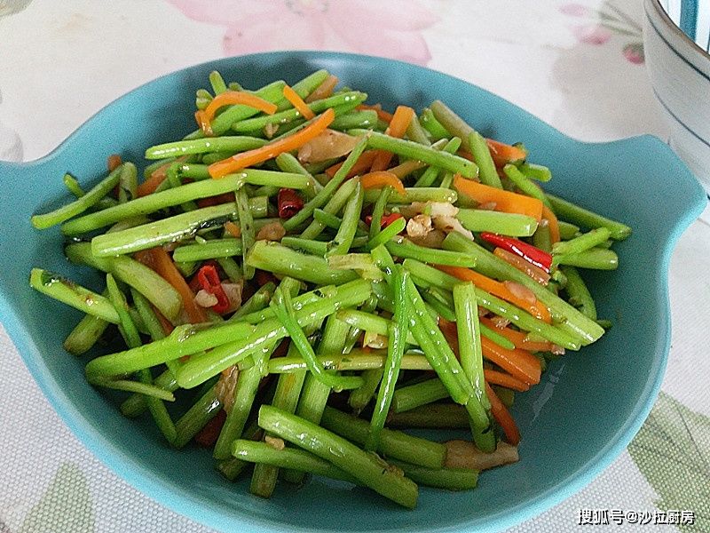 三伏天，多吃这碱性食物，铁比菠菜高，补血又护眼，女性多吃好