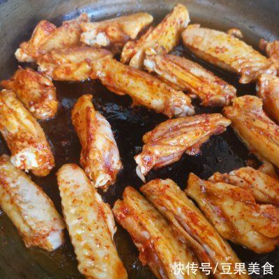 脱骨入味—蜜制鸡翅，孩子超级爱吃