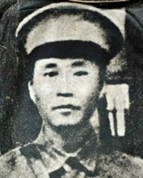 见习|他是秋收起义总指挥,带出23位开国将帅,手下一见习排长后成元帅