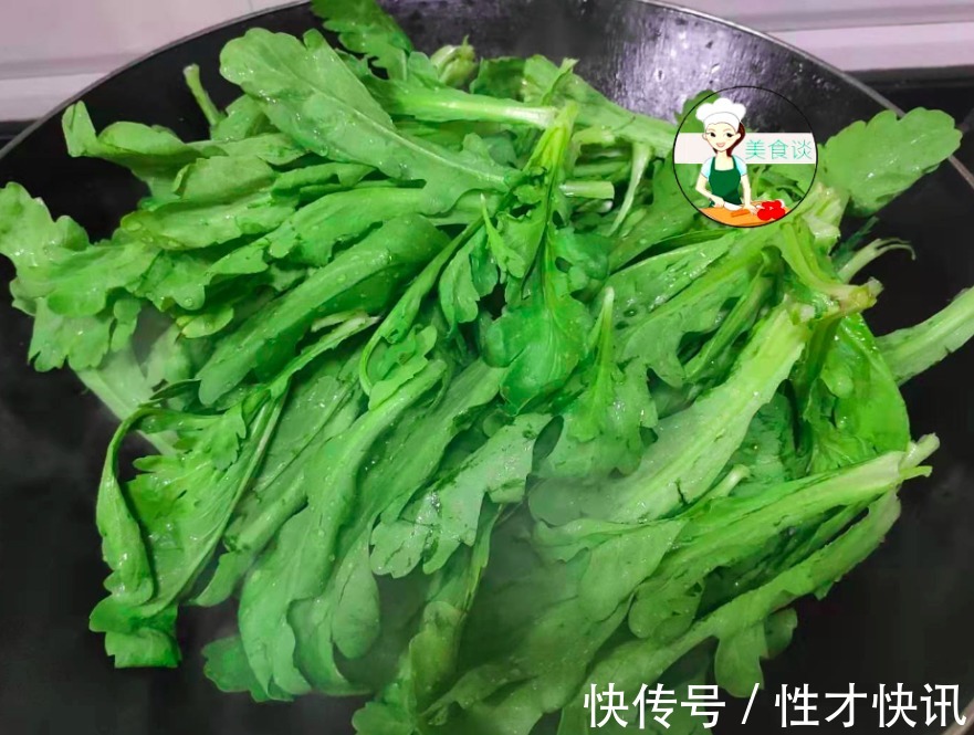 脆嫩|失眠多梦最怕此菜,3块钱一斤,一周吃3次,补充睡眠,安睡到天亮