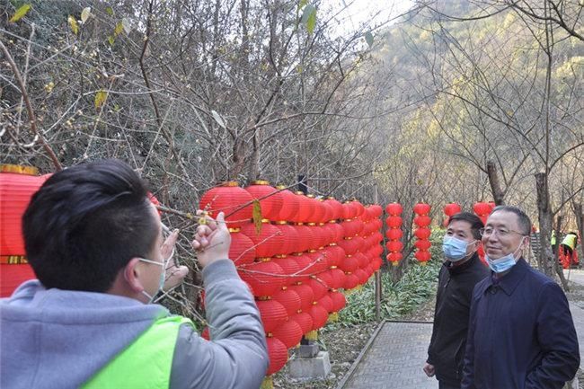 竹山县：研学旅行和综合实践课引领学生打开“世界之窗”