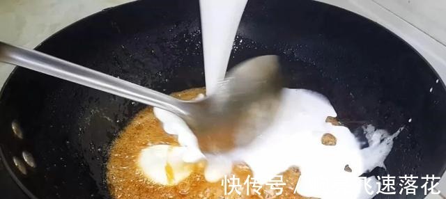 糯米水|芝麻糯米粉这样做，大勺一搅，做出好吃的软糖片，平时待客全靠它！