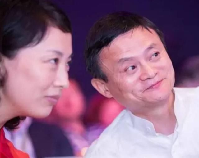 阿里一路|当年的阿里前台，马云给她0.2%的股份，20年过去她怎么样了？