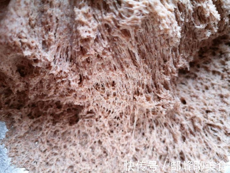 面团|零失败的黑麦粉馒头,营养美味,低脂健康,吃到饱也不怕长肉