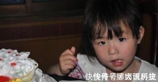 脾胃衰弱|4岁女童脾胃衰弱,育儿主任:3种食物或会“毁掉”孩子胃脾