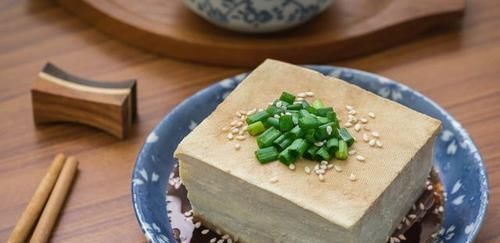好东西|豆腐替肉能长寿？豆腐是“好东西”，但3类人最好别吃，有你吗？