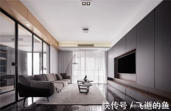含蓄|明净、含蓄、敛藏的灰色家