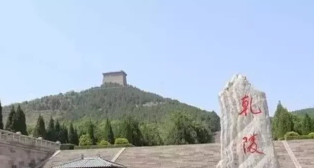 农民|武则天墓前有61个无头石人,千百年来无人能懂,真相却被俩农民解开