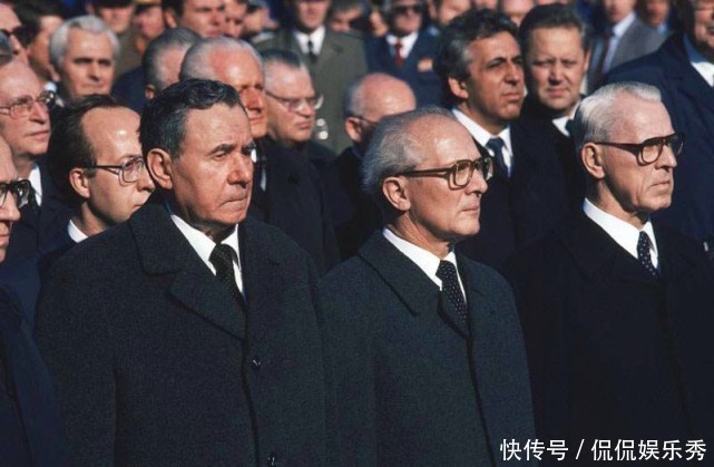 政治家|东欧剧变后的局势：西方势力群狼政策，如何颠覆东欧政权