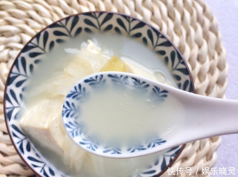 它是鱼腥味的“克星”，炖鱼只需加一勺，保证又香又嫩，鲜美不腥